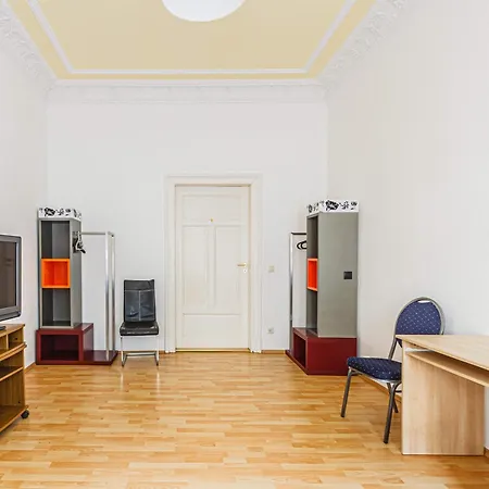 Enjoy Your With Dkn - Mon-sun - Late Night Check-in - Multilanguage - Near Railway Station - Witamy Serdecznie